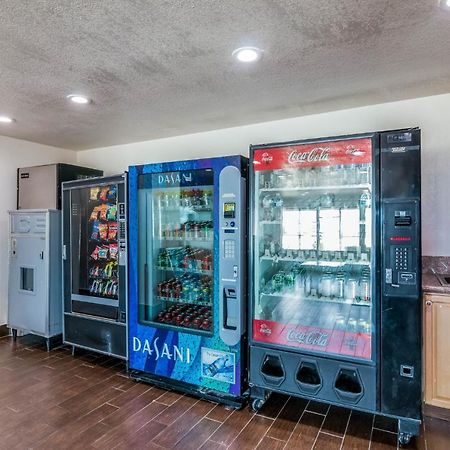 Red Roof Inn Palmdale - Lancaster Εξωτερικό φωτογραφία