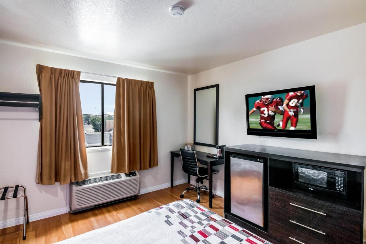Red Roof Inn Palmdale - Lancaster Εξωτερικό φωτογραφία