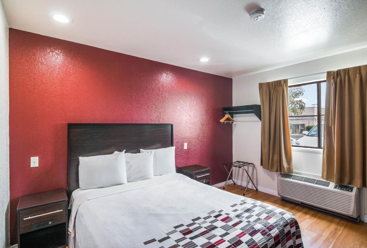 Red Roof Inn Palmdale - Lancaster Εξωτερικό φωτογραφία