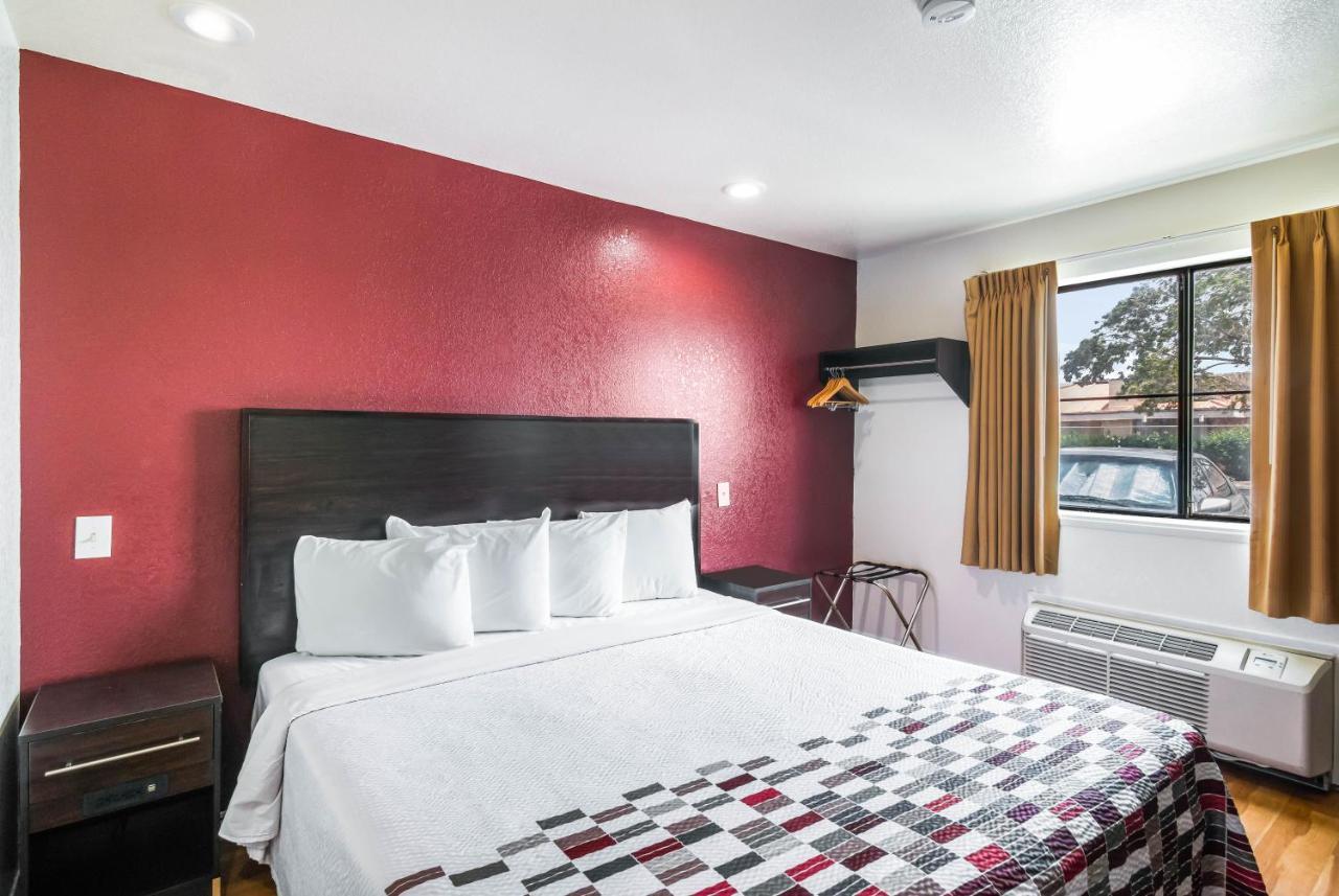 Red Roof Inn Palmdale - Lancaster Εξωτερικό φωτογραφία